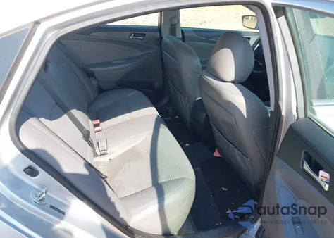 2013 Hyundai Sonata Se z USA, uszkodzony, nr VIN 5NPEC4AC9DH687307